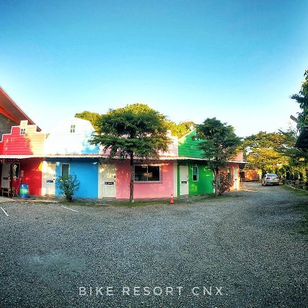 Bike Resort ChiangMai Chiang Mai Esterno foto